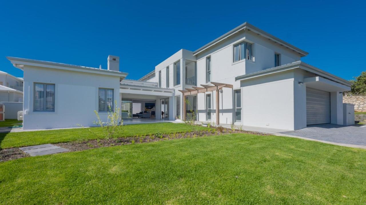 Hotel Cliff Haven Struisbaai Exterior foto