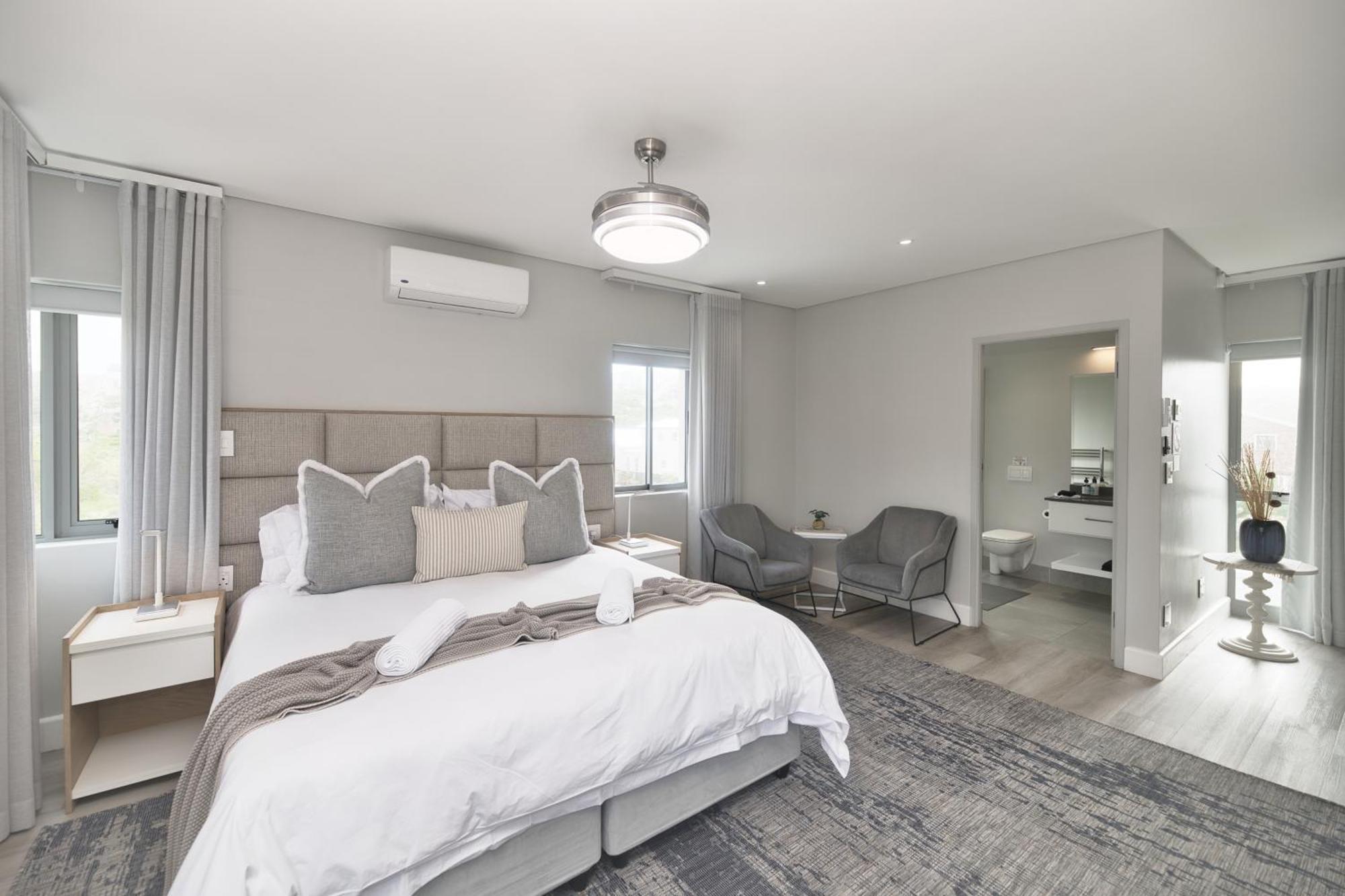 Hotel Cliff Haven Struisbaai Habitación foto